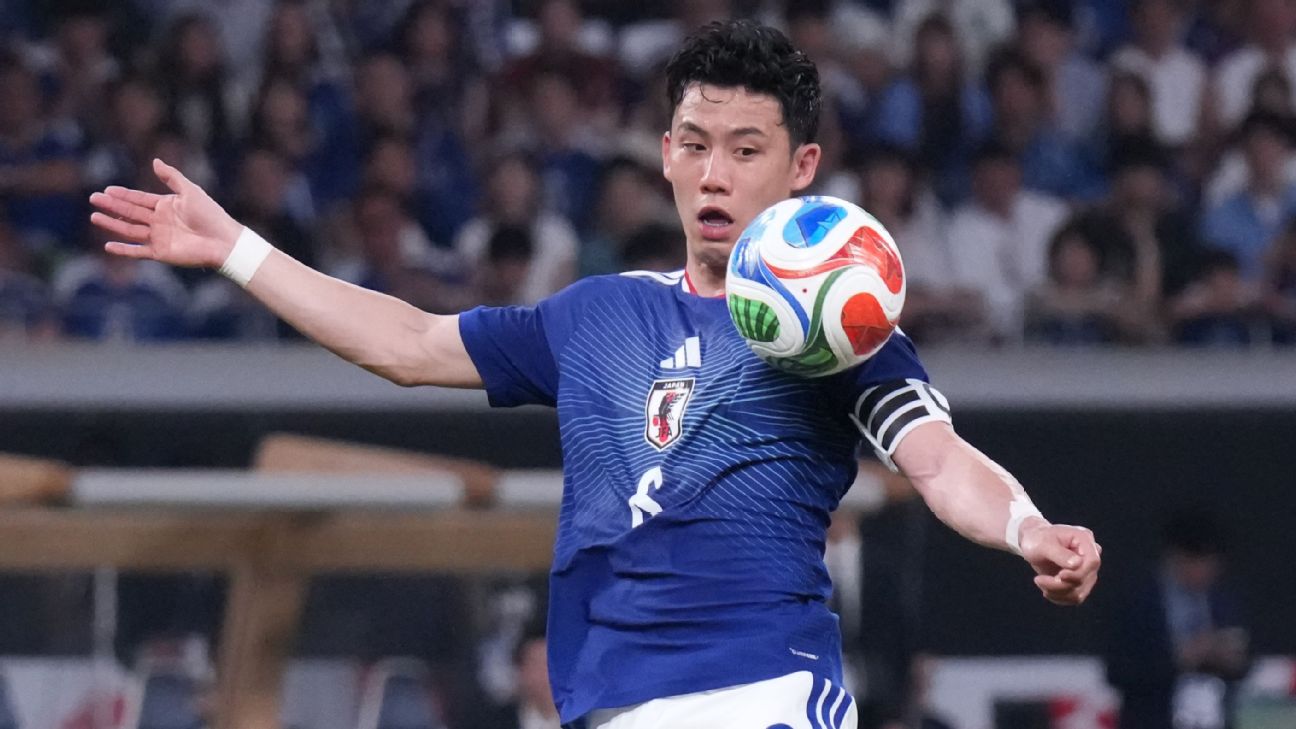 远藤航伤退无缘世界杯并宣布退出日本国家队
